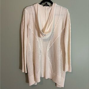Simply Vera Vera Wang Cream  Sweater